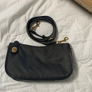 Coach swinger bag